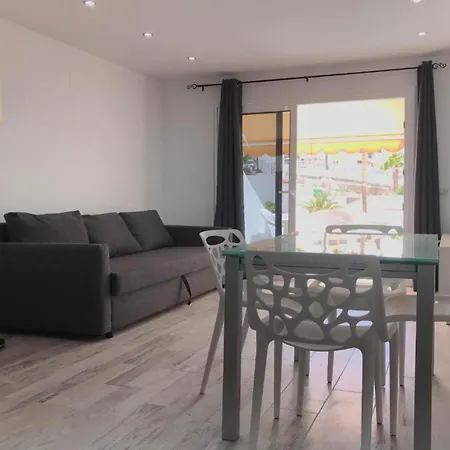 Апартаменты Tenerife Luxury Адехе